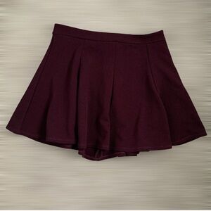 GAP NWT! Women’s Skater-Style Mini Skirt Generous Fit Flare Plum Back Zip SIZE S
